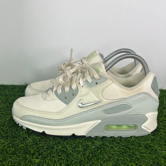 Nike Air Max 90 SE Molten Metal Women size 8 - Picture 1 of 8